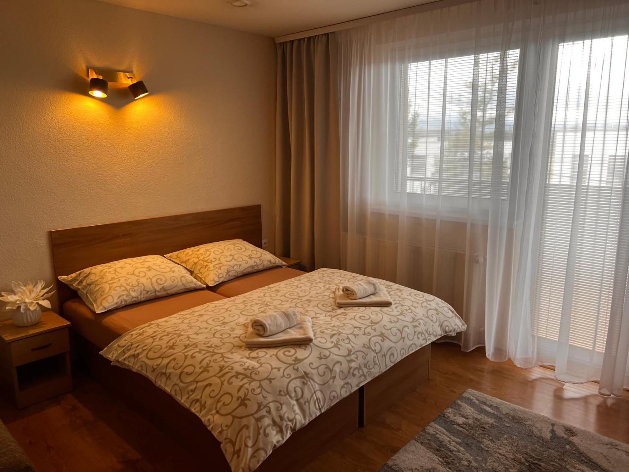 Apartmany Teddy บอยนิตแซ ภายนอก รูปภาพ